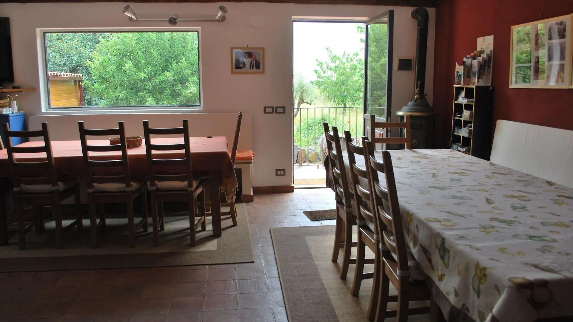 Case Zuccaro Trecastagni Couette-café